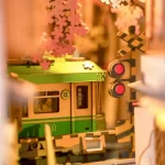 3D пъзел Robotime - Sakura Densya, 340 части, Booknook - Image 2