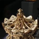 Дървен 3D пъзел Robotime - Романтична въртележка, 336 части - Image 7