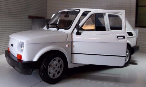 Метална количка Welly - Fiat 126, мащаб 1:21 - Image 2