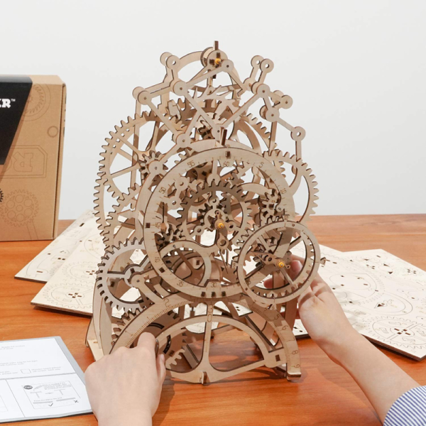 Дървен 3D пъзел Robotime - Часовник с махало, 166 части - Image 2