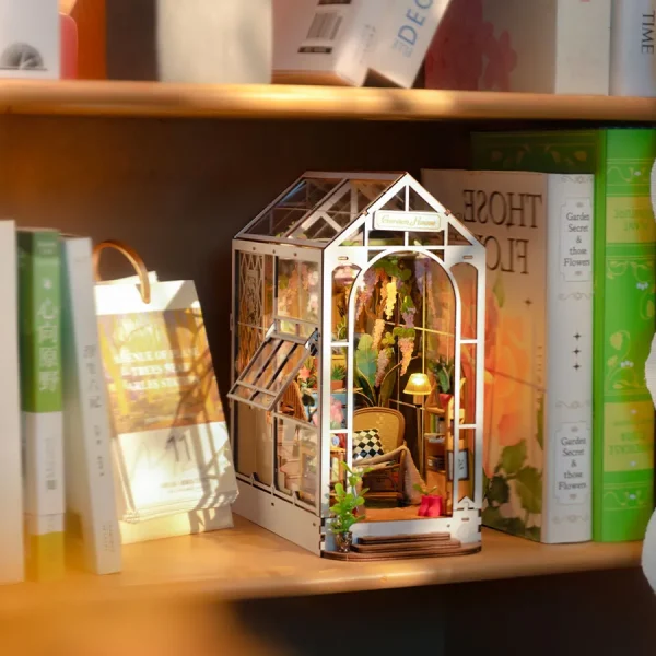 3D Booknook Robotime - Цветарница, 176 части - Image 2