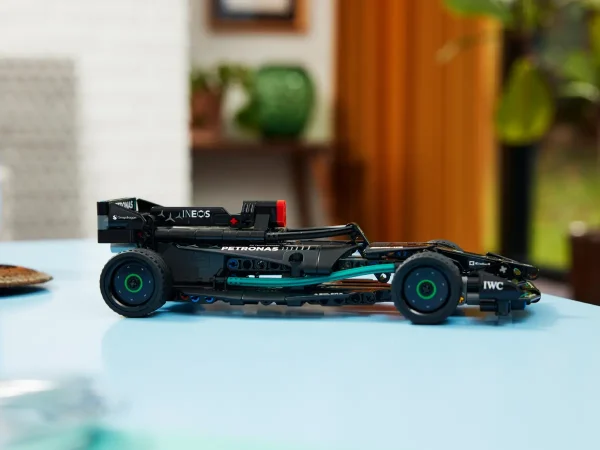 Конструктор LEGO® Technic 42165 - Mercedes-AMG F1 W14 Pull-Back - Image 2