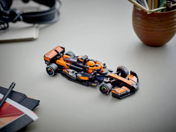Конструктор LEGO® Speed ​​Champions 77251 - McLaren F1® Team MCL38 - Image 2