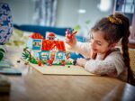 LEGO® Disney 43268 - Къщата на плажа на Лило и Стич - Image 5