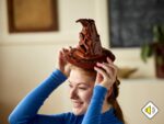 LEGO® Harry Potter™ 76429 - Говорещата Разпределителна шапка