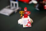 Конструктор LEGO® Icons 11375 - Ferrari F2004 и Michael Schumacher - Image 4