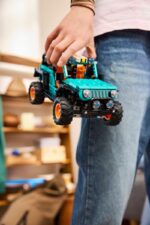 LEGO® Technic 42227 - Джип Jeep® Wrangler Rubicon - Image 3