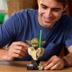 LEGO® Star Wars™ 75438 - Бюст на Йода - Image 8